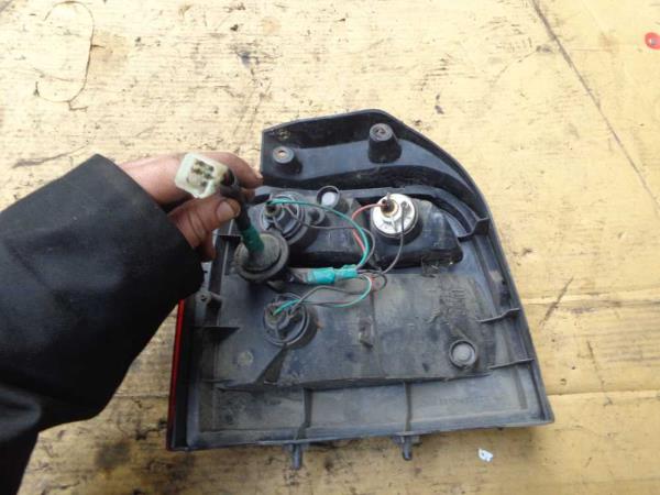 FEU ARRIERE DROIT SUZUKI  - Vue 2